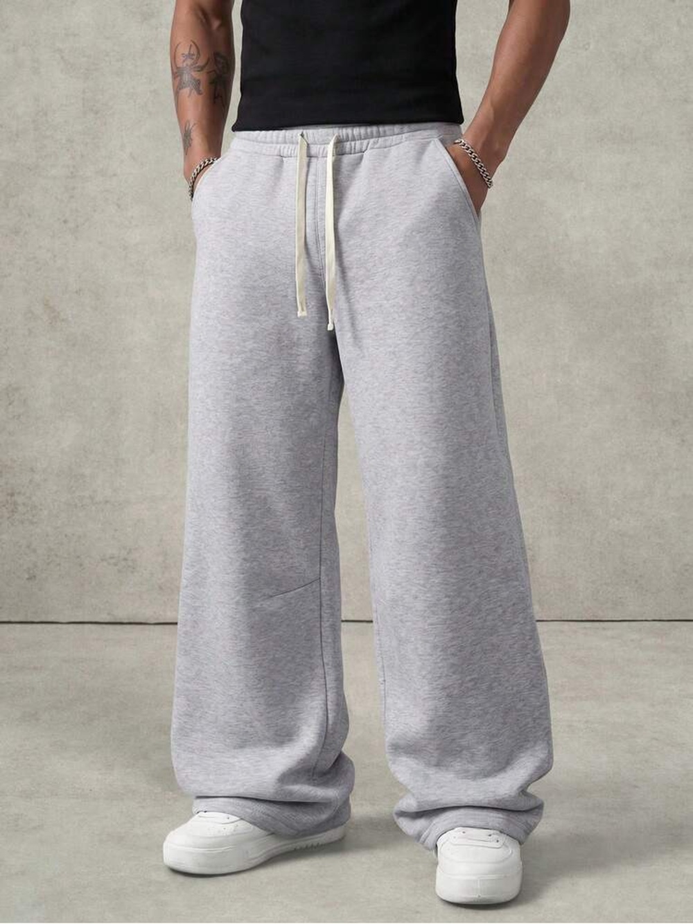 Blue Ice Premium Clothing Gray Fleece Sweatpants Size L – New with Tags